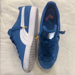 Puma Royal Blue Sneakers with White Stripe